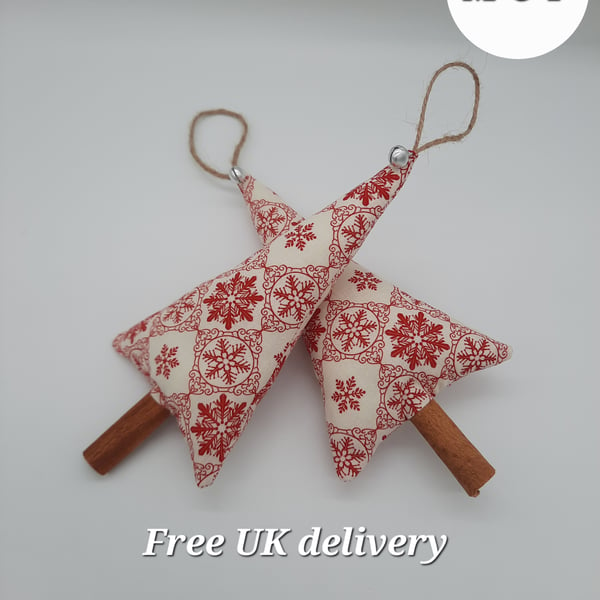 Cinnamon Christmas tree pair, cream and red snowflake pattern 