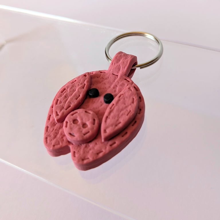 Cute pink pig keychain 