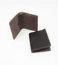 Brown leather slim bifold wallet - Image 1