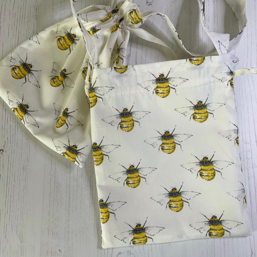 SALE   - Bumble Bee Fabric Gift Bag PB3