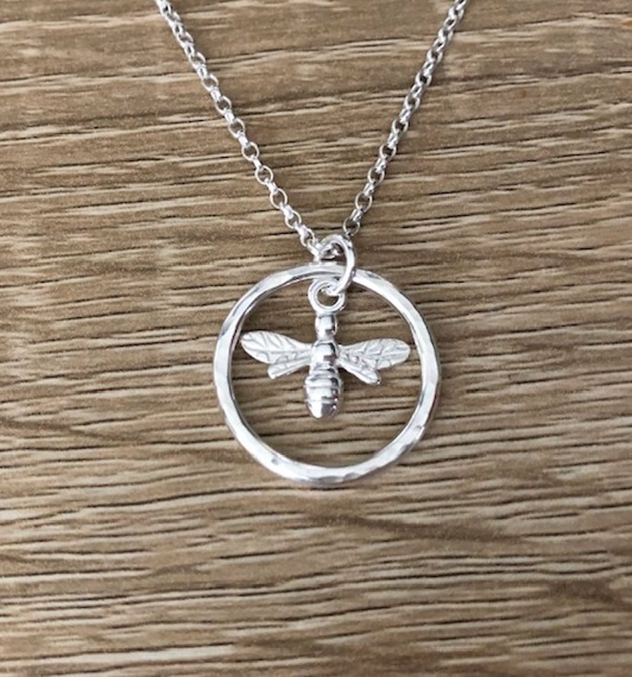 Sterling Silver Bee Charm in Hammered Circle Necklace