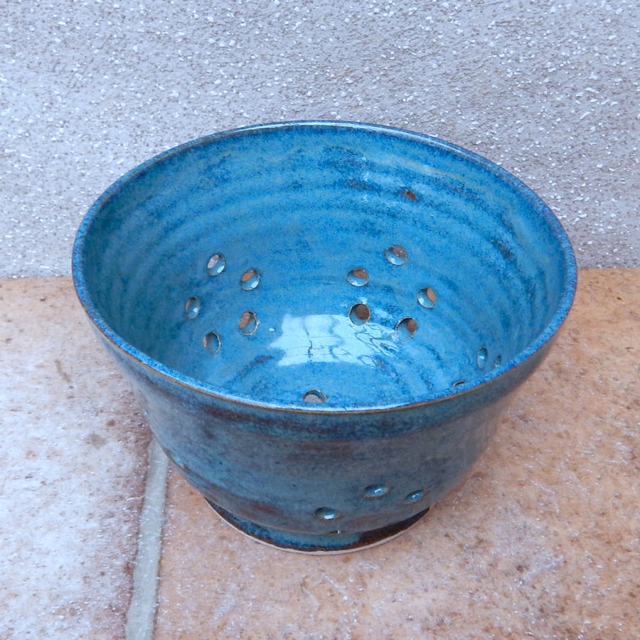  Berry bowl colander hand thrown stoneware pottery ceramic handmade wheelthrown