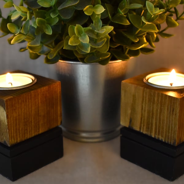 Wooden Tealight Holder with Grooves & Painted