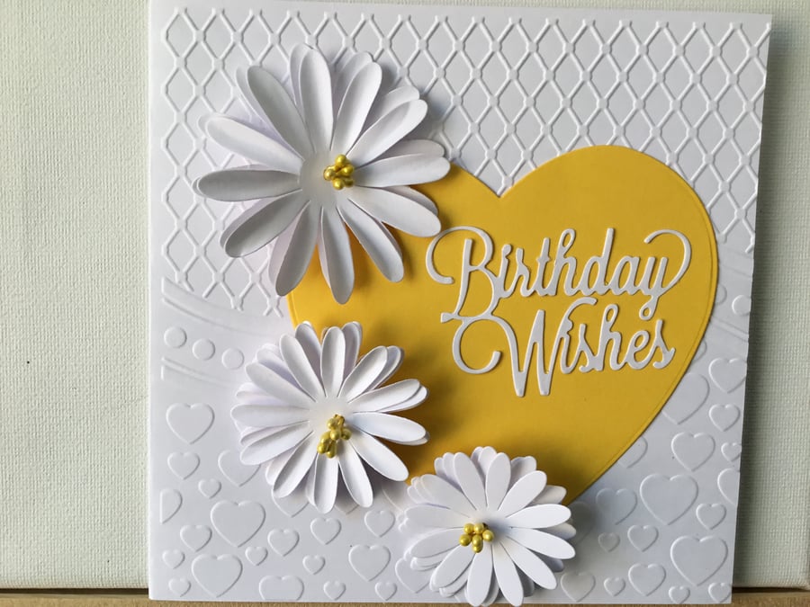 Pretty daisy Birthday card. CC401