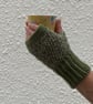 FINGERLESS MITTS , gloves ' Rambler'  Soft wool blend. Green. - Image 3