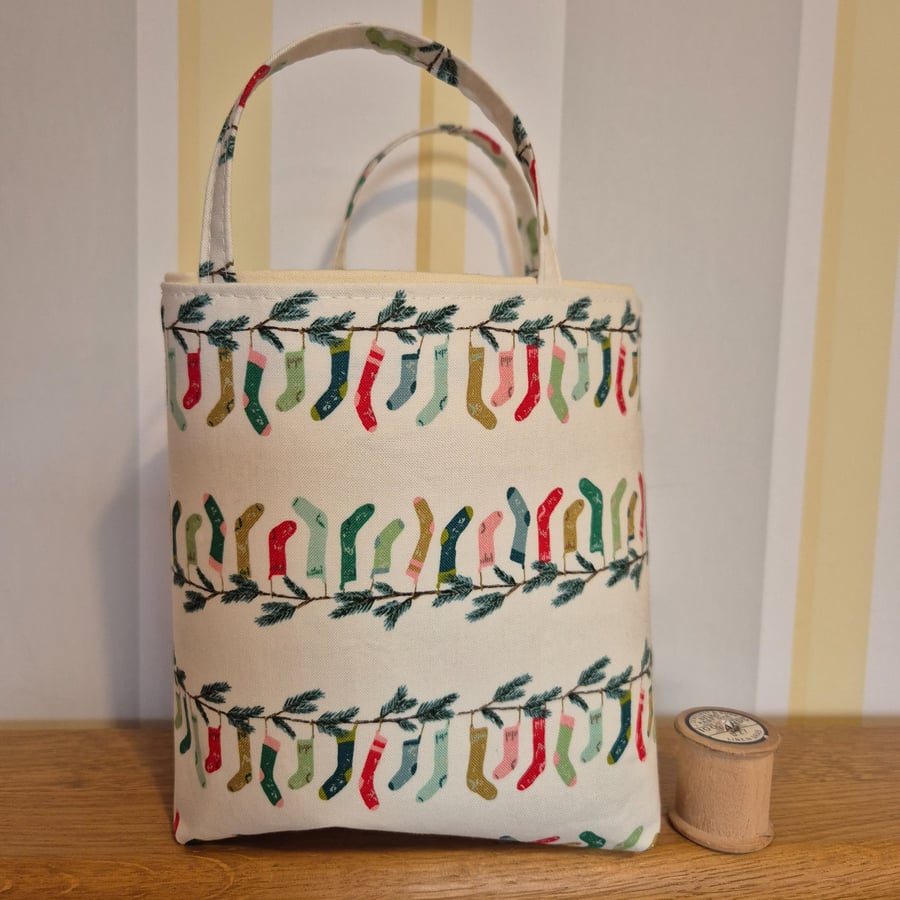 Christmas gift bag: stocking hanging