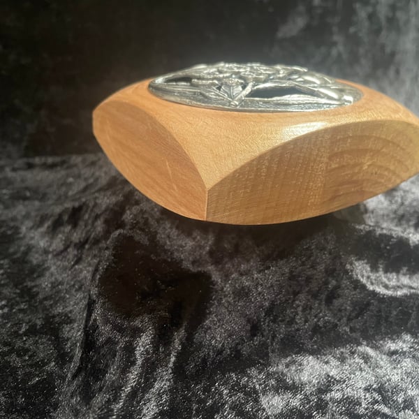 PotPourri bowl or trinklet bowl