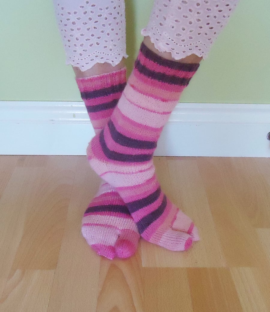 Flip Flops Socks, Split Toe Socks, Thong Socks, Sandals Socks, Tabi Socks