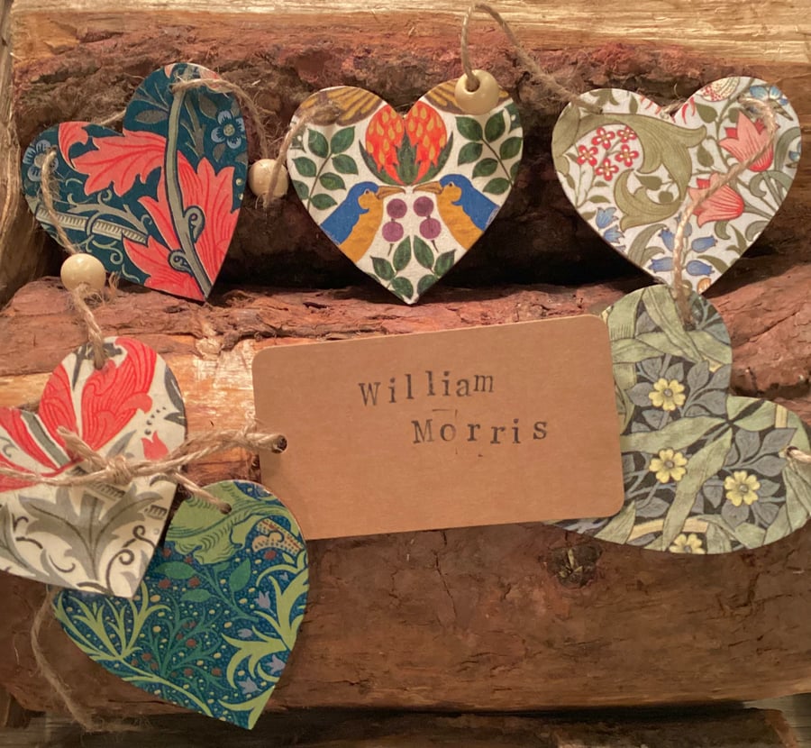 Wooden William Morris Rustic Garland Bunting