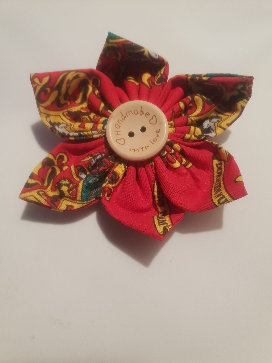 Fabric flower brooch