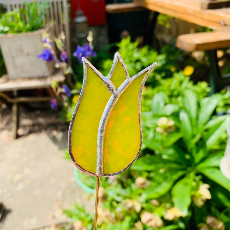 Stained  Glass Lily Tulip Stake Small - Plant Pot Decoration - Yellow