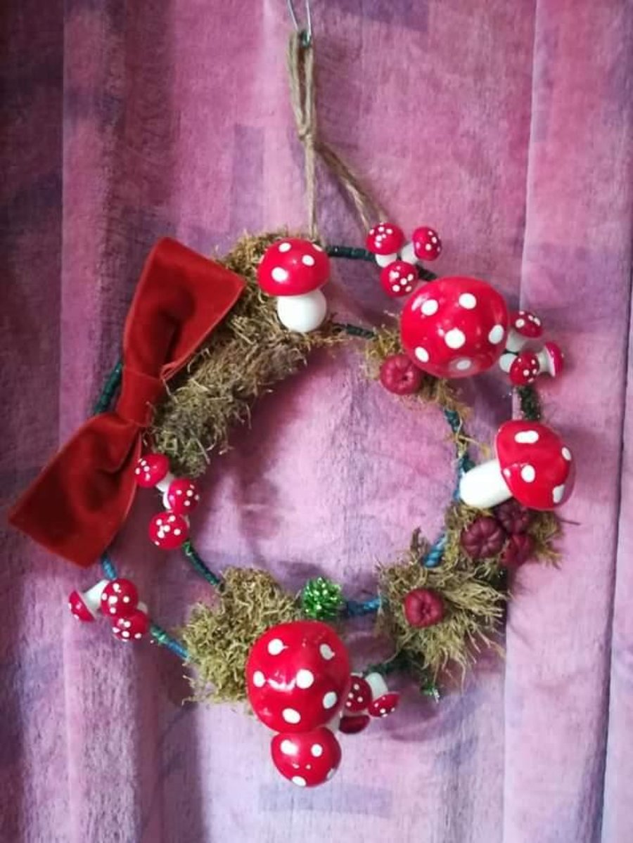 Toadstool wreath, woodland themed, mushroom, wall hanging, cottage core