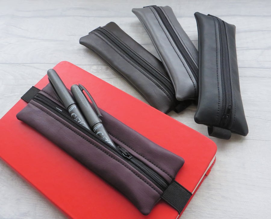 Zipped Pen Case in Faux Leather with choice of colours