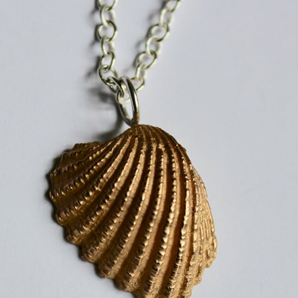 Eighth Wedding Anniversary Bronze Shell Necklace