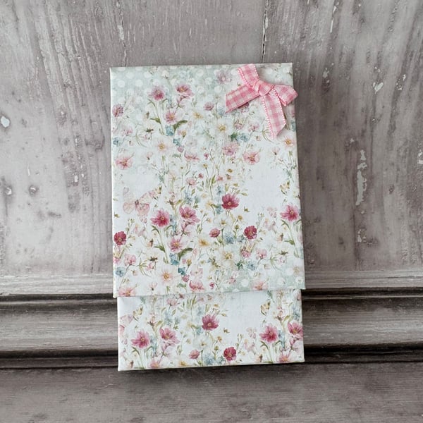 Tag Folder - Gentle Summer Days - PB13 - 0026