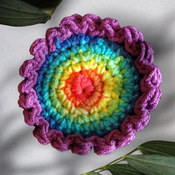 crochet rainbow, pride, brooch, applique