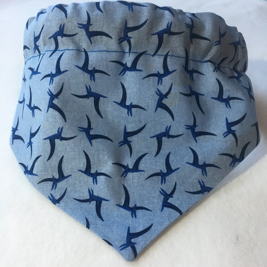 Reversible dog bandana 