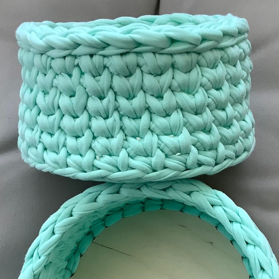Crochet Basket with a Solid Wooden Base 