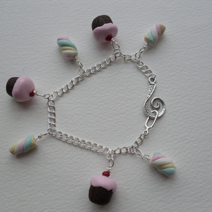 Cup Cake & Flump Charm Bracelet