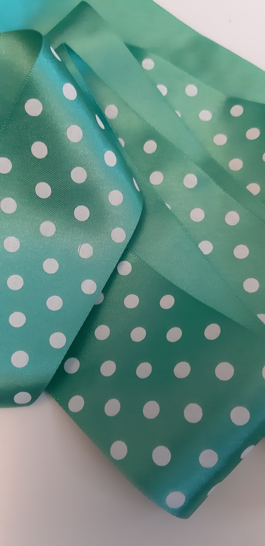 2.75 metres Green spotty polka dot ribbon 2 inch wide 52mm wide