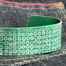 Green circles aluminium cuff