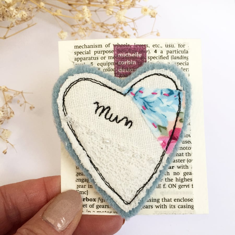 Textile 'Mum' Heart Brooch