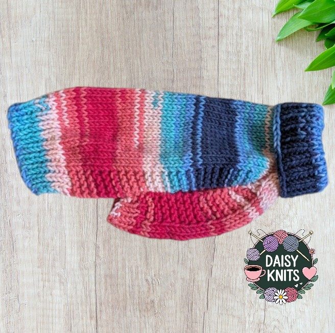 Dog Jumper - 12 inches long (31 cms) Small dog sweater