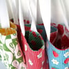 PDF Reversible Tea Towel Tote Sewing Pattern by LillyBlossom
