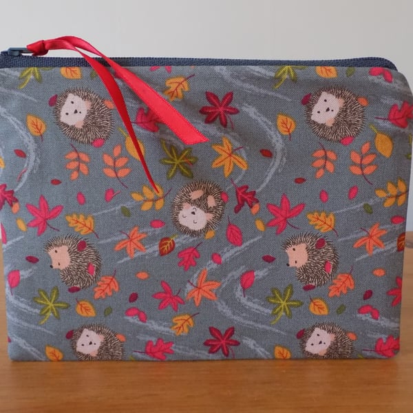'Autumn Hedgehog' Fabric Storage Pouch Small Make Up Bag Cosmetics Purse