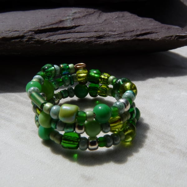 Green Memory Wire Ring, Beaded Boho Festival Ring