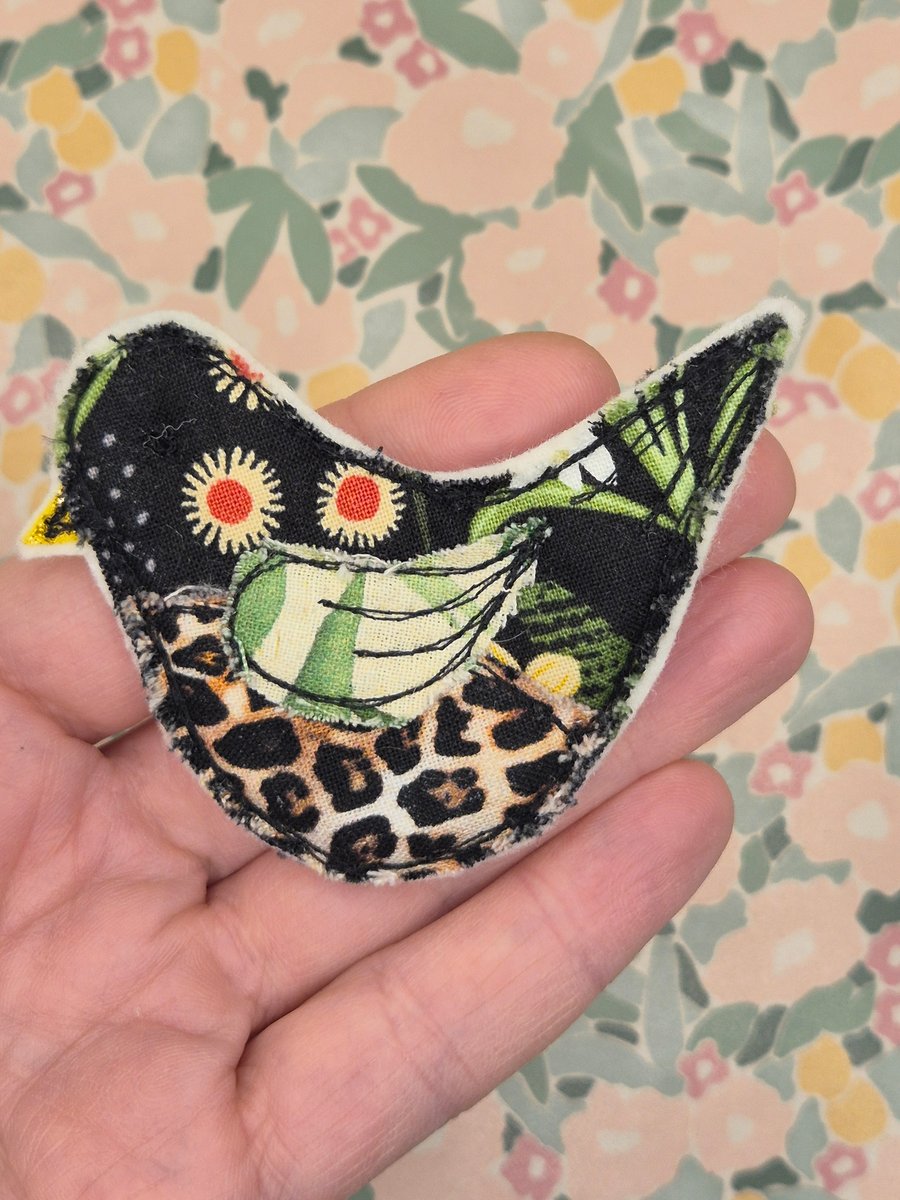 Little Hotpotch Bird Brooch