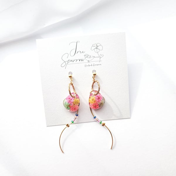 Dried Flowers Pendant Earrings, Floral Earrings Dangle Drop Earrings 