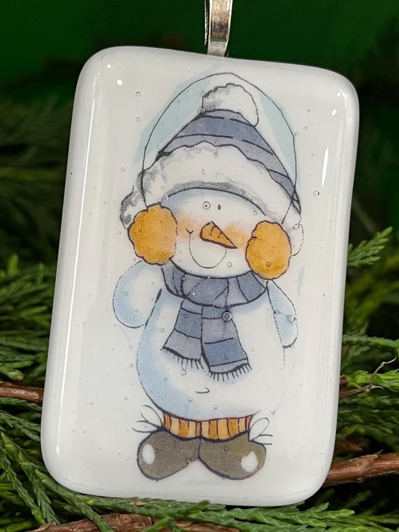 Handmade Fused Glass Snowman Christmas Card Ornament (Scotland Studio)