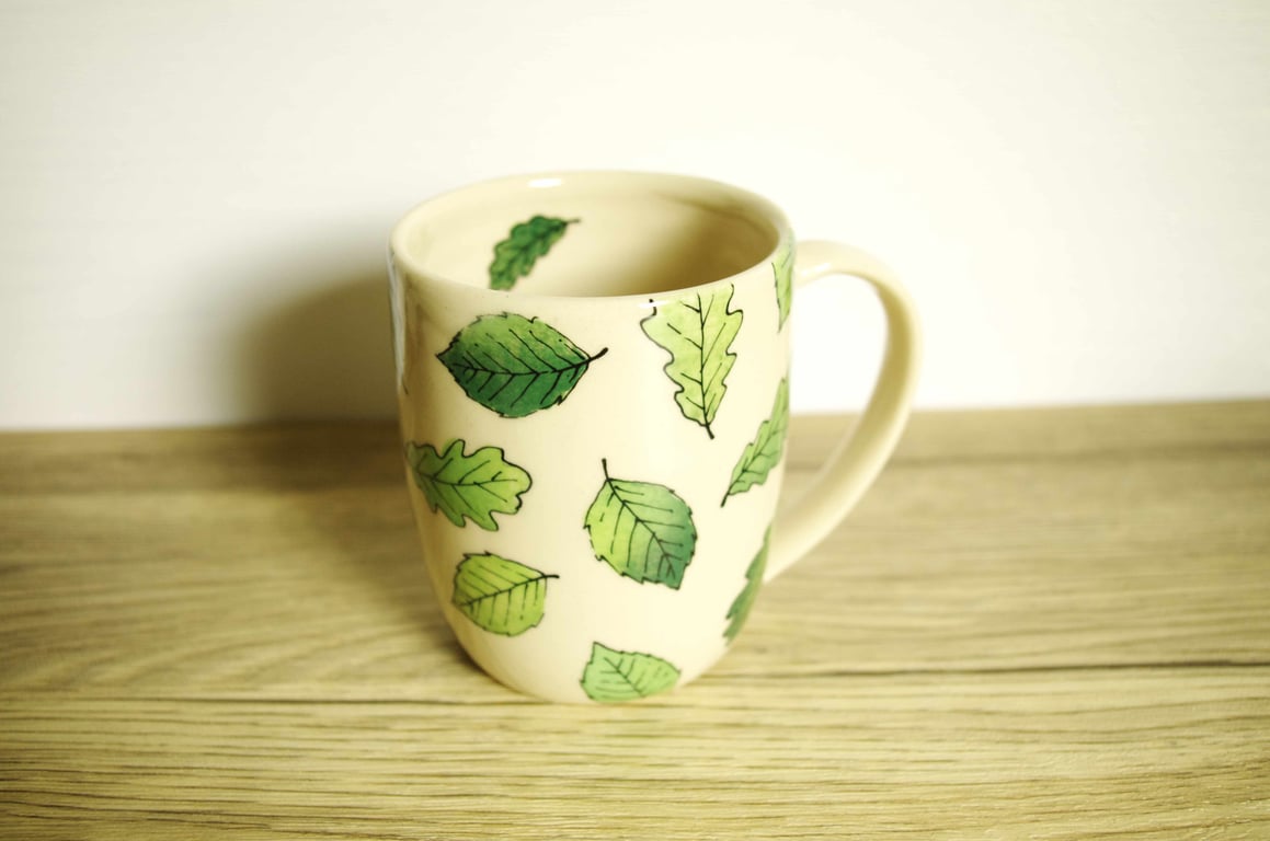 Mug - Green Beech and Oak Leaves, Pattern