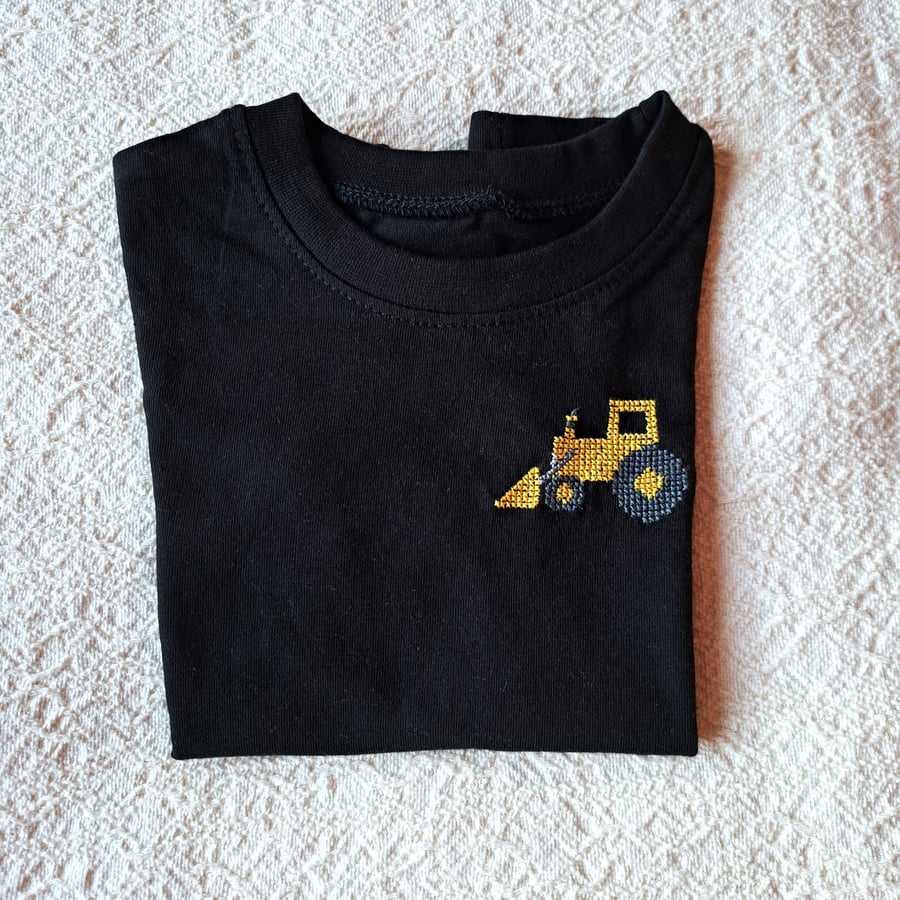 Digger, T-shirt, age 2-3 years, hand embroidered