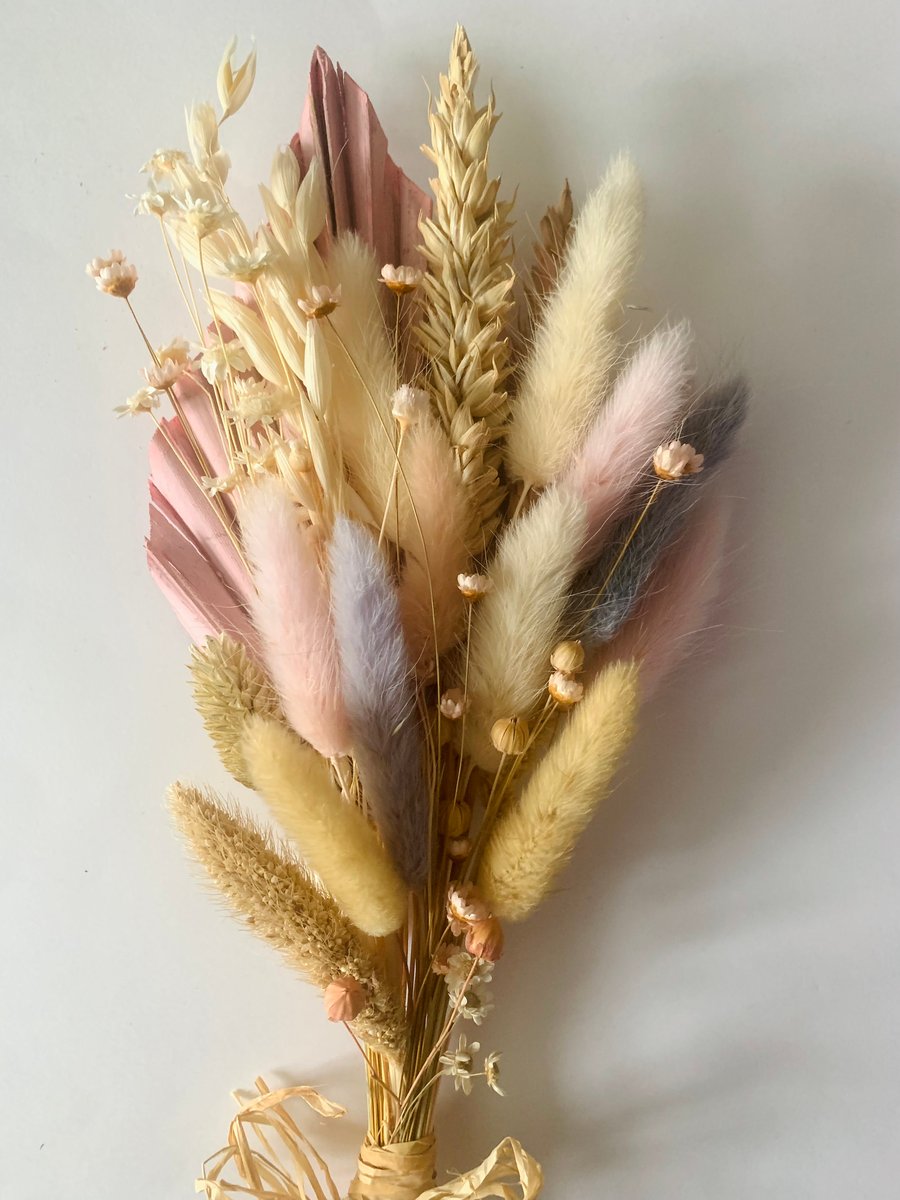 Ivory Ecru Neutral Pastel Lilacs Pinks Mixed Dried Flower Arrangement