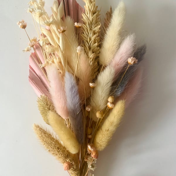 Ivory Ecru Neutral Pastel Lilacs Pinks Mixed Dried Flower Arrangement