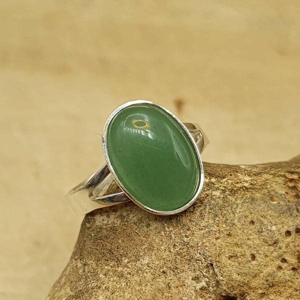 Green Aventurine ring. Adjustable rings for women. 14x10mm stone.