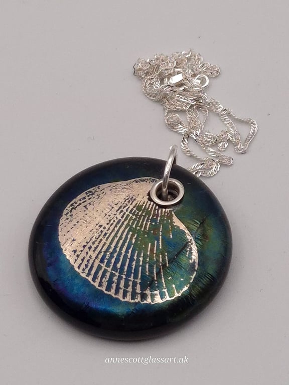 Clam Seashell Fused Glass Pendant with Real Platinum Lustre Motif