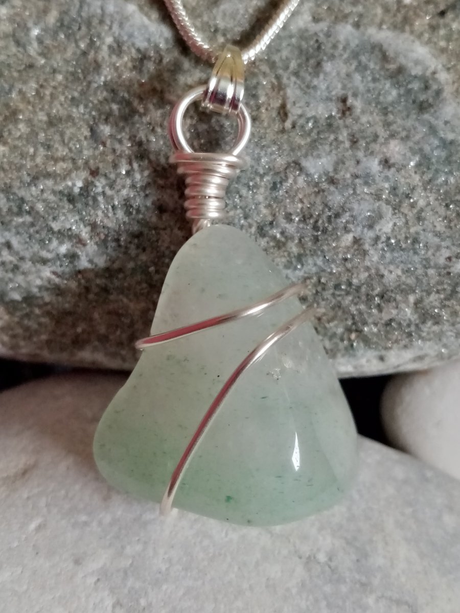 Wire-wrapped natural Aventurine Tumble Stone 