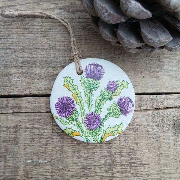 Scottish Thistle Round Hanging Aromatherapy Diffuser Ornament