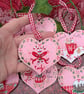 Hand-painted Mini Christmas Food and drink wooden hearts 7.6cm x 6.5cm  - Image 3