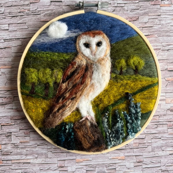 Needlefelted owl picture 