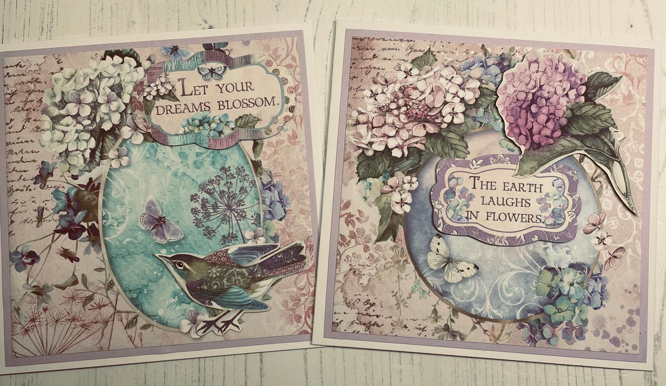 Greeting Card - Hydrangea - Blank - by Carolee Crafts - C179