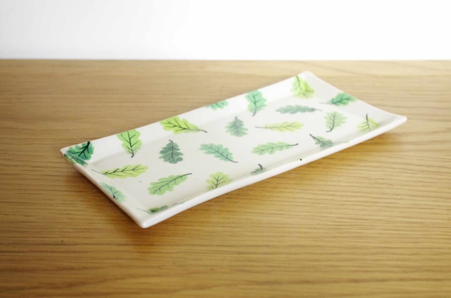 Small Rectangle Serving Dish - Pattern Green Oak Leaves 