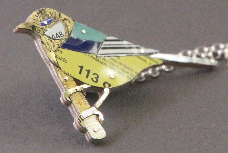 Great-Tit Tin Necklace