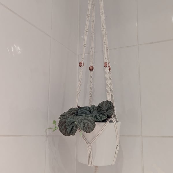 Plant pot hanger - white