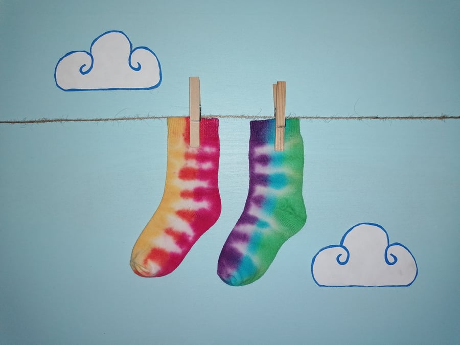 Children's tie dye socks - size 6-8.5
