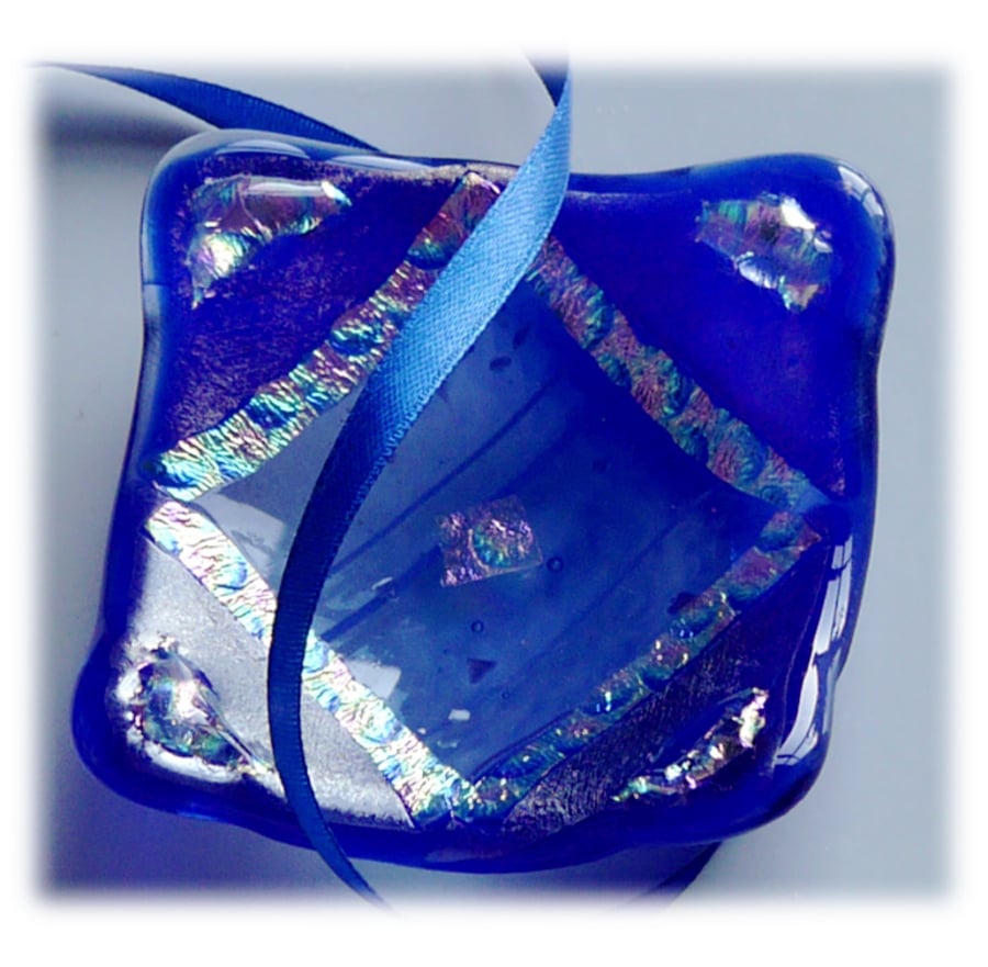 Fused Glass Trinket Dish 7.5cm Blue Deep Dichroic 021