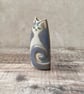 Handmade small grey cat vase - Image 5